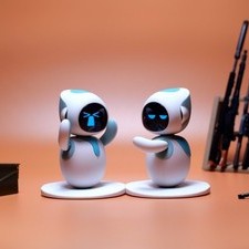 FINE LINE INTELLIGENT ROBOT TOY - FINE LINE QUALITY PRODUCTS